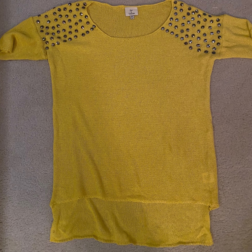 Hi low studded top